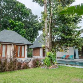 UMA TUMAN Villa Sleman、Ngemplakのホテル