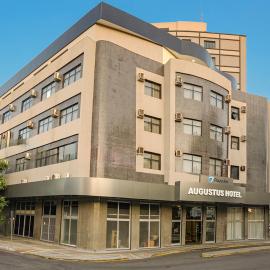 Plaza Inn Augustus - Downtown, hotell i Goiânia