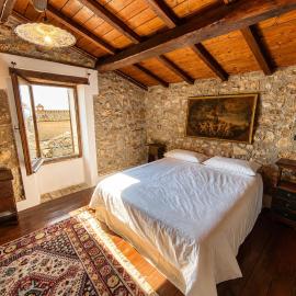Nido del Drago, the village's first historic residence