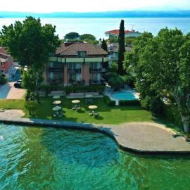Hotel Smeraldo, hotel in Sirmione