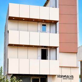Nirmalya Guest House, hotell i Brahmapur