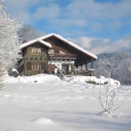 Chalet Kukavica、ズデンニュオのホテル
