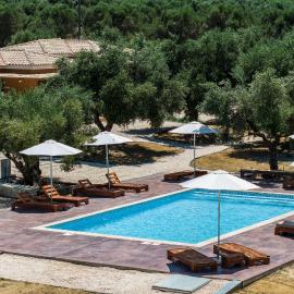 Eleon Olive Retreat, hotel din Katakolon