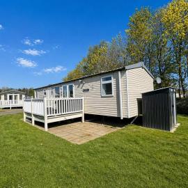 Lovely 8 Berth Caravan With Side Decking At Haven Cleethorpes Beach Ref 48033F، فندق في كْليثوربس