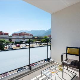 T3 Confort - Piscine et terrasse, hotel u gradu 'Albertville'