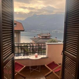 Chiara lake view apartament with Italian vibe