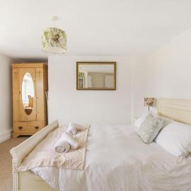 Broadwindsor Cottage، فندق في Broadwindsor