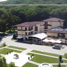 Curtea Domneasca, hotell sihtkohas Vaslui