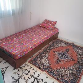 Studio climatisé près de la mer et aéroport, hotel em Monastir