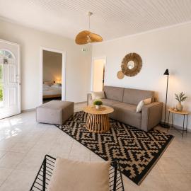 THEONprivehouse
