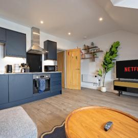 The Amber Suite | Luxury Apartment in Whitstable, hotel a Whitstable