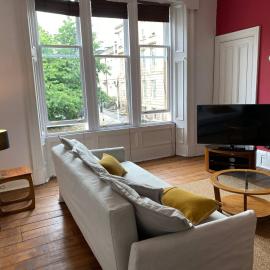 Charming Victorian Condo in Glasgow - Perfect Family Retreat, khách sạn ở Glasgow