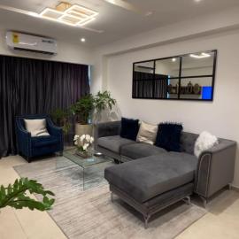 Solaris Lux Osu Apt-15 Mins from Airport