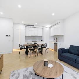 Domi Rentals - The Cheltenham Southland House