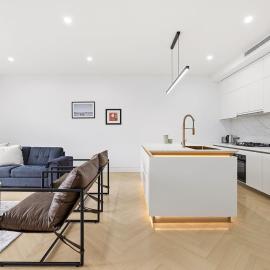 Domi Rentals - The Cheltenham Southland House