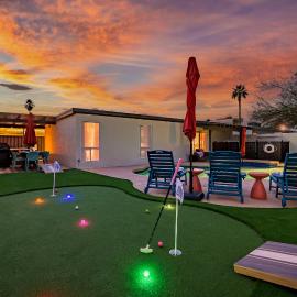 Poolside Oasis w Hot Tub, Game Room, & 2 Kings