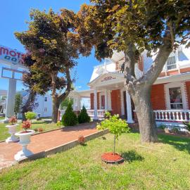 HotelMotelTCote, hotel en Rivière-du-Loup