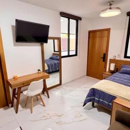 Modern suite with parking World Cup Stay A, hotel di Guadalajara