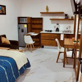 Modern suite with parking World Cup Stay A, hotel a Guadalajara