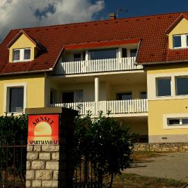 Sunset Apartmanház