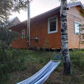 Stacja Hańcza - domek z kominkiem oraz sauna wolnostojąca, отель в городе Prącki