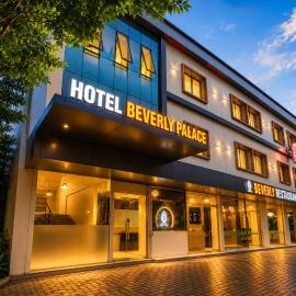 Viesnīca Hotel Beverly Palace Kozhikode - Hotel and Restaurant pilsētā Kožikode