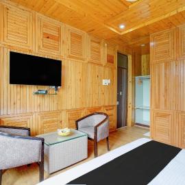 Palette Hotel Regency Valley View Pahalgam By CheckIn, hotel a Batakūt