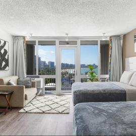 Altura 7 Beachfront Studio at ESJ Towers