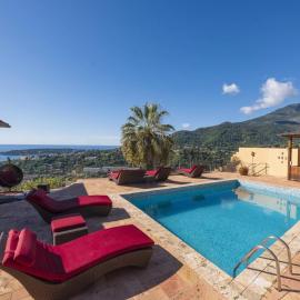 Villa Menton - suites indépendantes, готель у Мантоні
