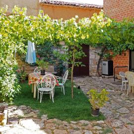 Casa Rural Lutia, hotel u gradu Andaluz