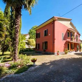 Da Giorgio-B&B con parcheggio gratuito recintato