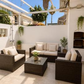 Little Los Emilios, hotel in Torrevieja