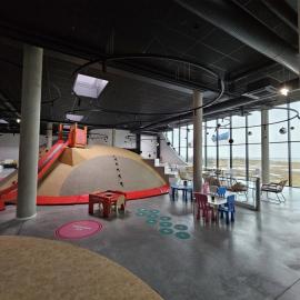 WOW Elamusmajutus, hotel in Kuressaare