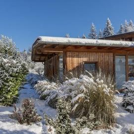 See Chalet 50