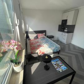 Livin, viešbutis Achene