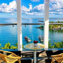 Hong Tuyet Marina Hotel - Sea View