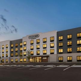 StudioRes by Marriott LaGrange, hotel in La Grange