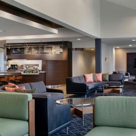 Courtyard by Marriott Pittsburgh Airport, ξενοδοχείο σε Coraopolis