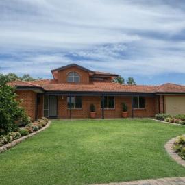 Sittella's Vineyard Residence