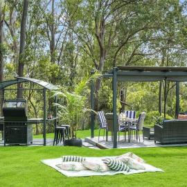 Scenic Rural Retreat, foothills of Mt Mee Qld AU, hôtel à Upper Caboolture