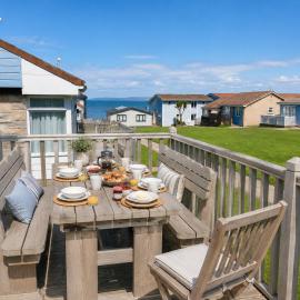 Cosy Coastal Chalet in Westward Ho! - Quiet Holiday Park Retreat