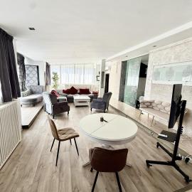 Hotel Jolie Apartments, viešbutis mieste Galacis