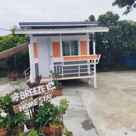 Breeze Homestay