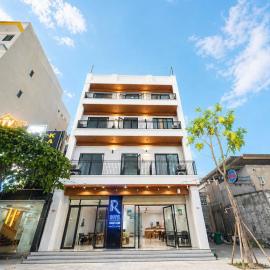 KHÁCH SẠN R Hotel