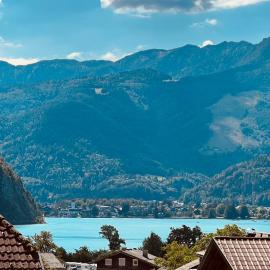 See Apartment St Wolfgang - Your Austrian Home, hotelli kohteessa Au