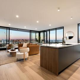 Luxury Newcastle Apartment - Views Pool & Parking, hotel en Wickham