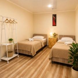 PIT STOP B&B Guesthouse, Hotel in Urtsʼadzor