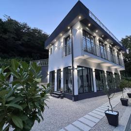 Villa Happiness
