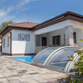 Luca Villa, hotel u gradu 'Balatonlelle'