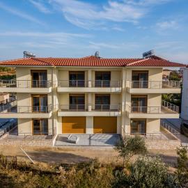 Seample Stay Complex by Horizon Homes, hotel em Ofrínion